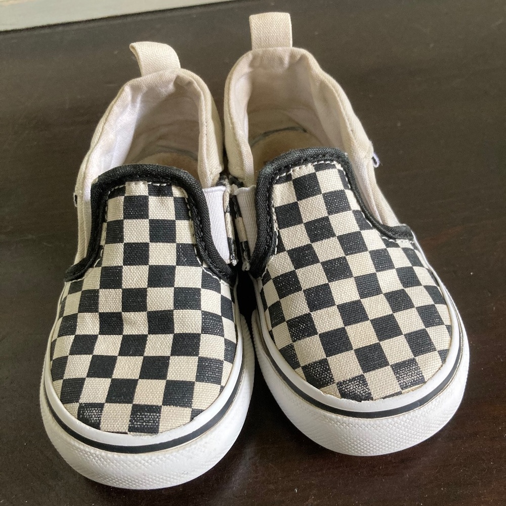 Vans checkered; toddler vans; slip on